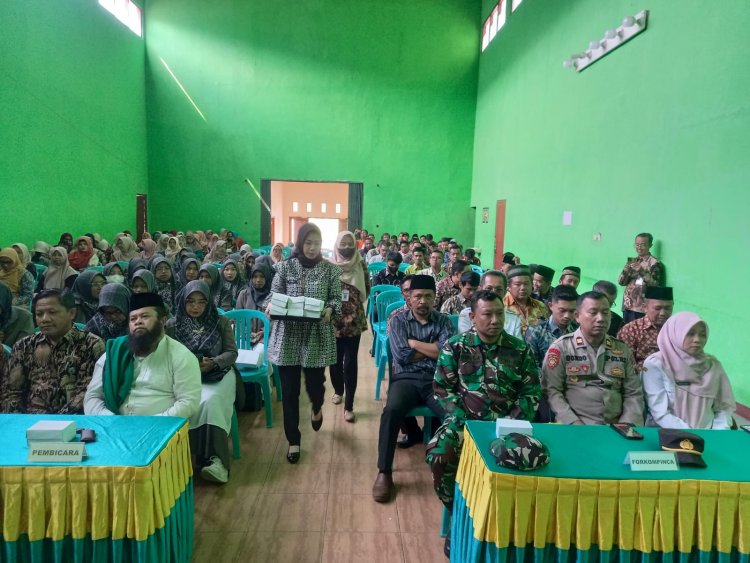 KUATKAN SILATURAHMI DANPOSRAMIL PANDANARUM HADIRI HALALBIHALAL