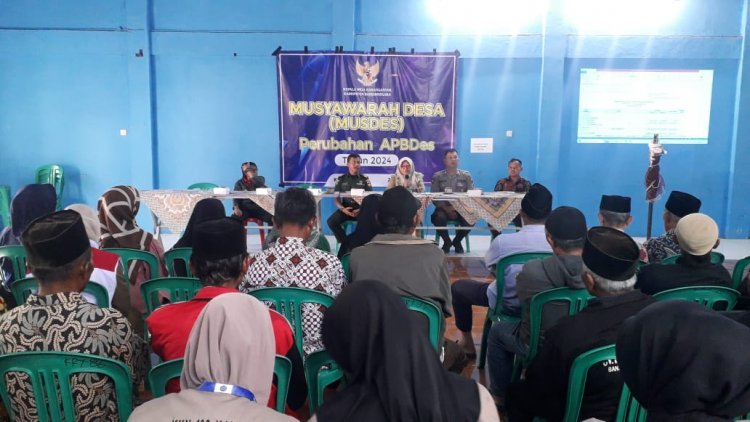 DANRAMIL 06/KALIBENING HADIRI MUSDES PENETAPAN PERUBAHAN APBDES TAHUN 2024 DESA KARANGANYAR