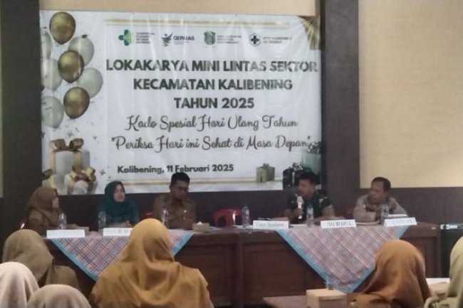 DANRAMIL 06/KLB MENGHADIRI KEGIATAN LOKA KARYA MINI LINTAS SEKTORAL KECAMATAN KALIBENING TAHUN 2025