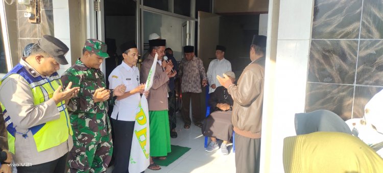 Babinsa Koramil 06/Kalibening Hadiri Kegiatan Pelepasan Calon Jemaah Haji
