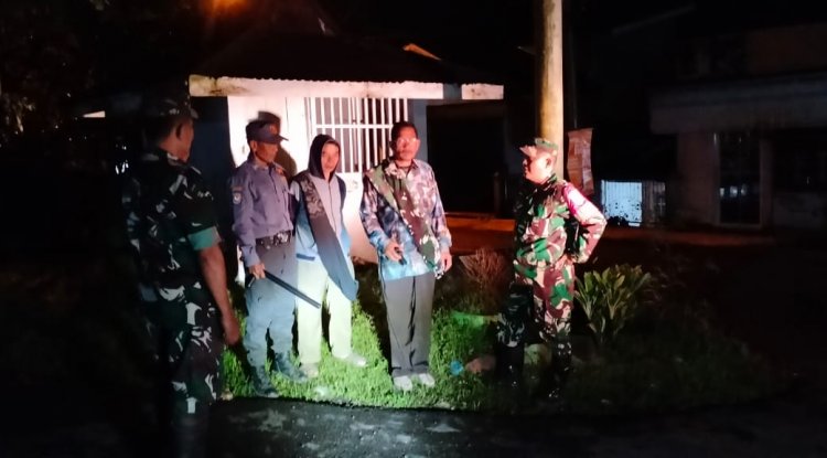 Babinsa Koramil 06/Kalibening melaksanakan Patroli Wilayah Binaan