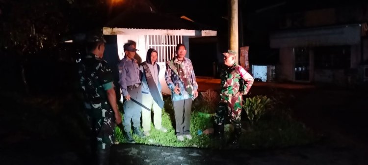 Babinsa Koramil 06/Kalibening melaksanakan Patroli Wilayah Binaan